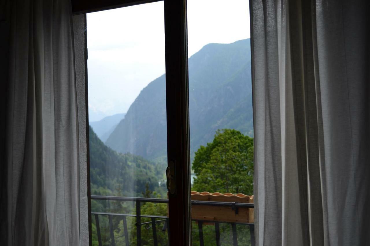 Hotell Millefiori- Alpine Event Lodge Valtournenche Bagian luar foto