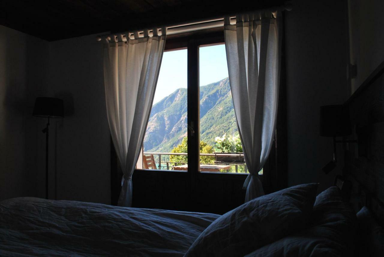 Hotell Millefiori- Alpine Event Lodge Valtournenche Bagian luar foto